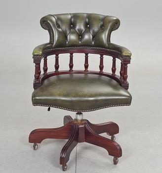 SKRIVBORDSSTOL, engelsk stil, 1900-talets slut.