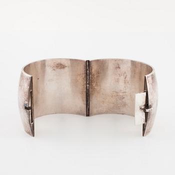 BERTIL W LINDSTRÖM, Malmö, 1968, armring.