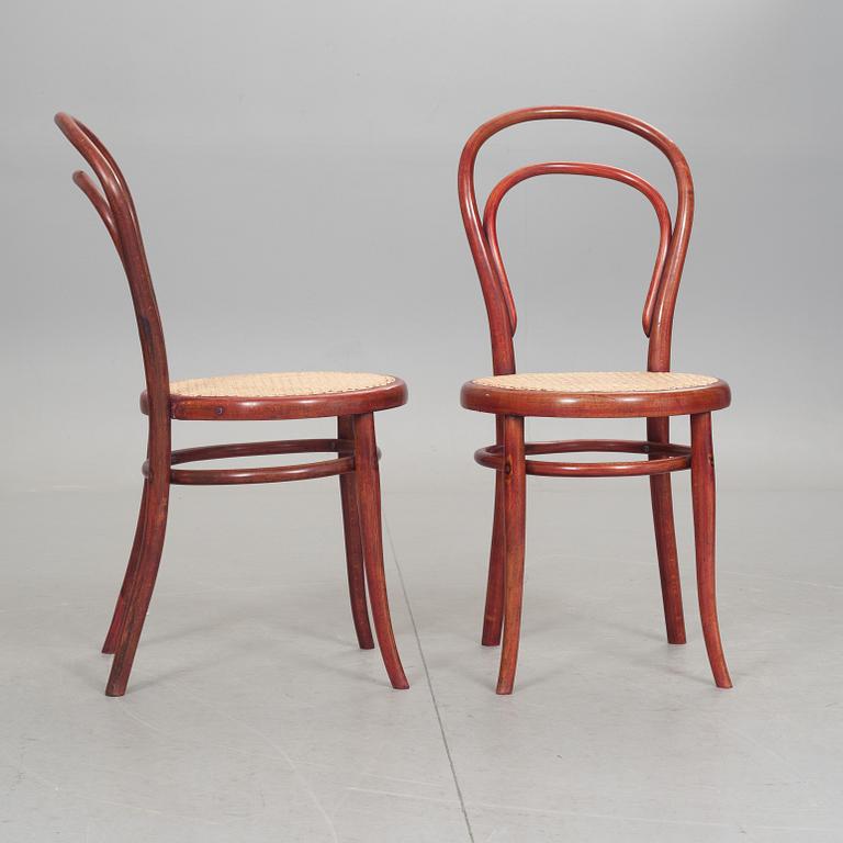 STOLAR, 4 st. Thonet, etikettsmärkta.