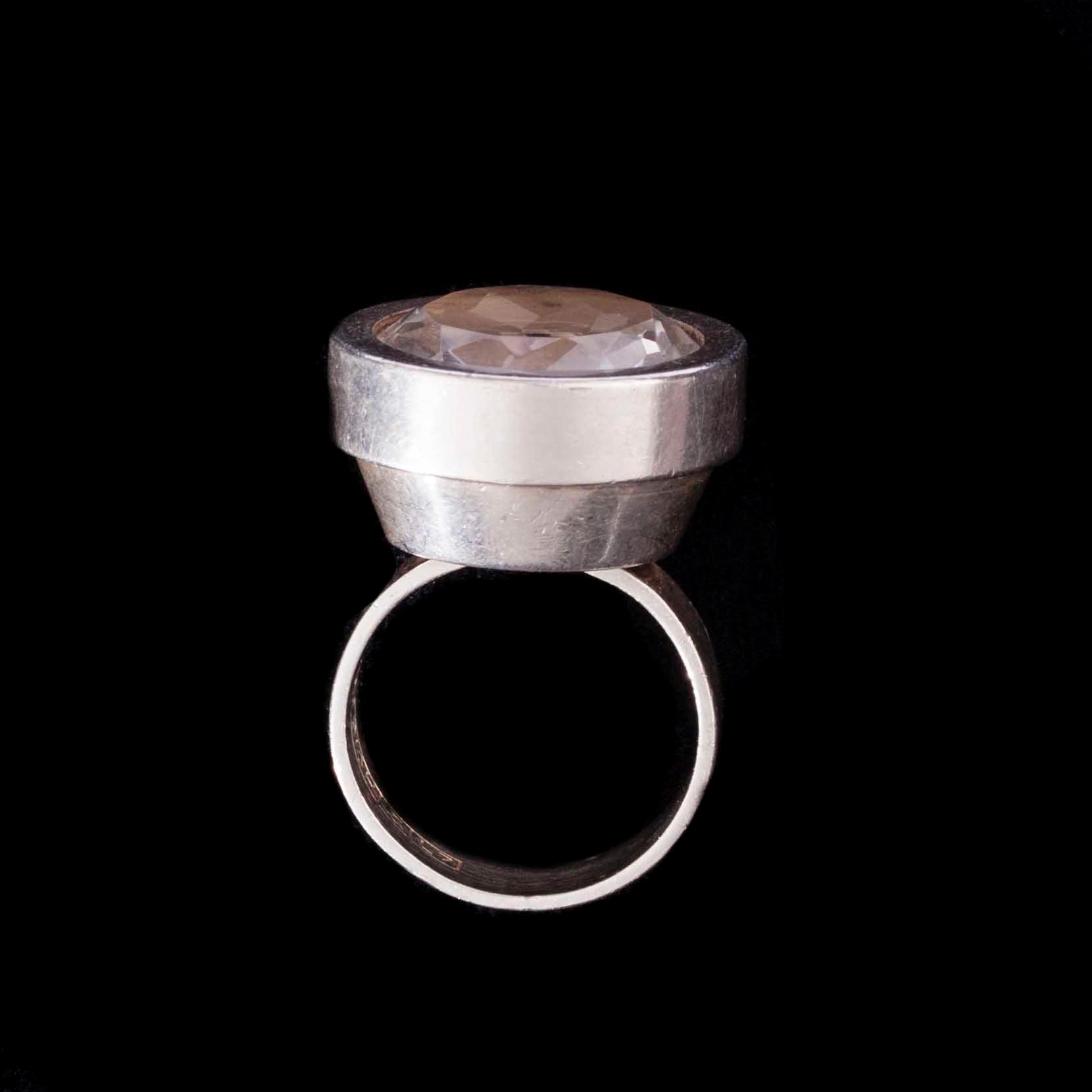 RING, sterlingsilver, bergskristall, Elis Kauppi, Kupittaan Kulta 1964.
