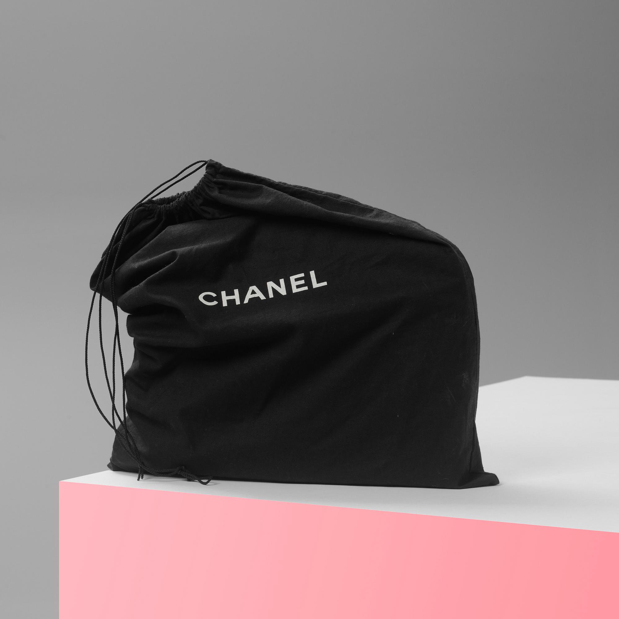 AXELREMSVÄSKA, Chanel.