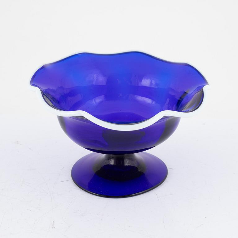 Glass bowl, possibly from Göteborgs or Gjöviks glasbruk, 19th century.
