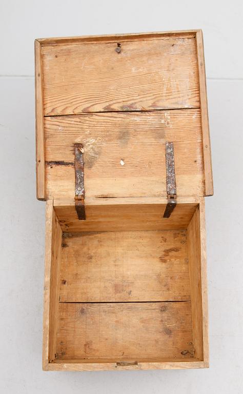 SKRIVSCHATULL, allmoge, 1800-tal.