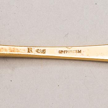KAFFESKEDAR, förgyllt silver, stämplade Br. Grachev, S:t Petersburg, rysk importstämpel, tidigt 1900-tal. Originalask.