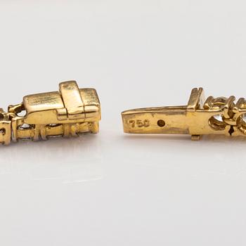 HALSBAND, 18K guld, briljant- och marquiseslipade diamanter ca 13.56 ct tot.