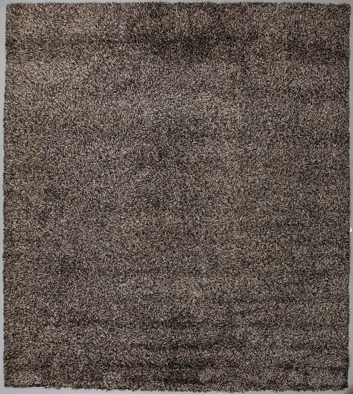 A carpet, "Moss 3", tuftad, designad av Gunilla Lagerhem-Ullberg, ca 365 x 335 cm.