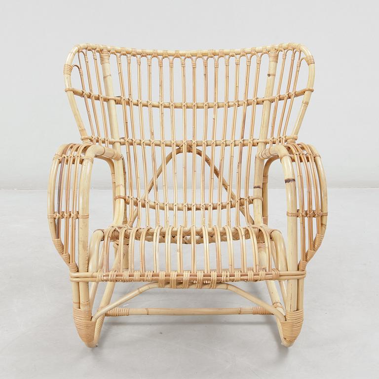 KORGFÅTÖLJ, troligen Viggo Boesen, formgiven 1936.