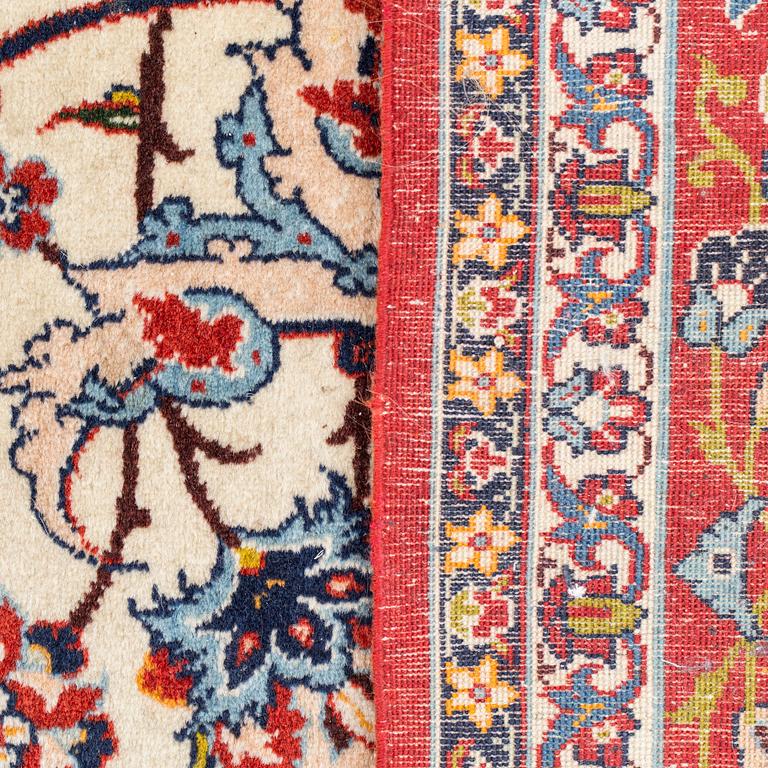 MATTA, semiantik Isfahan, 214 x 140 cm.