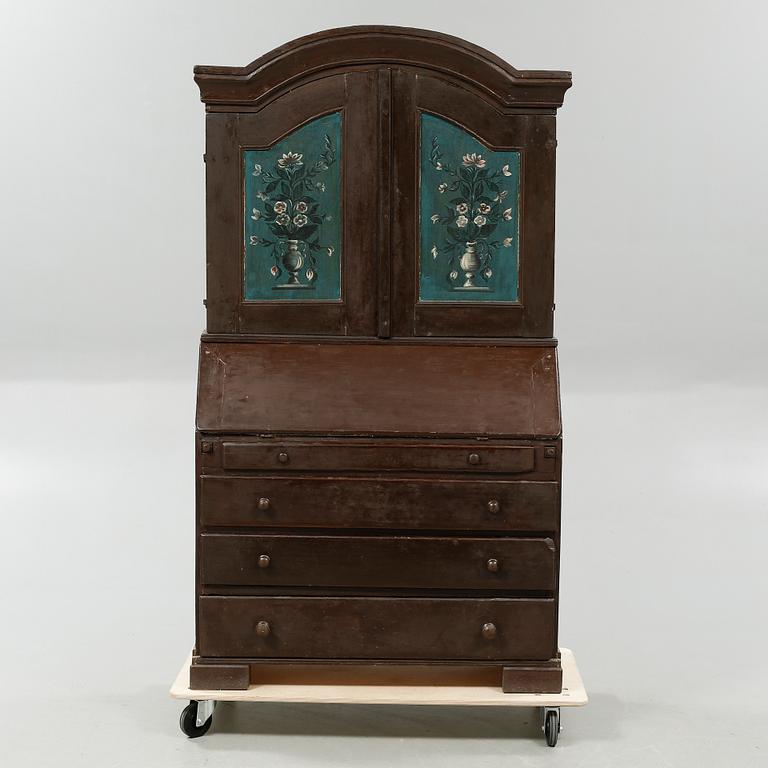 A Swedish handicrafted cabinet, made around year 1800.