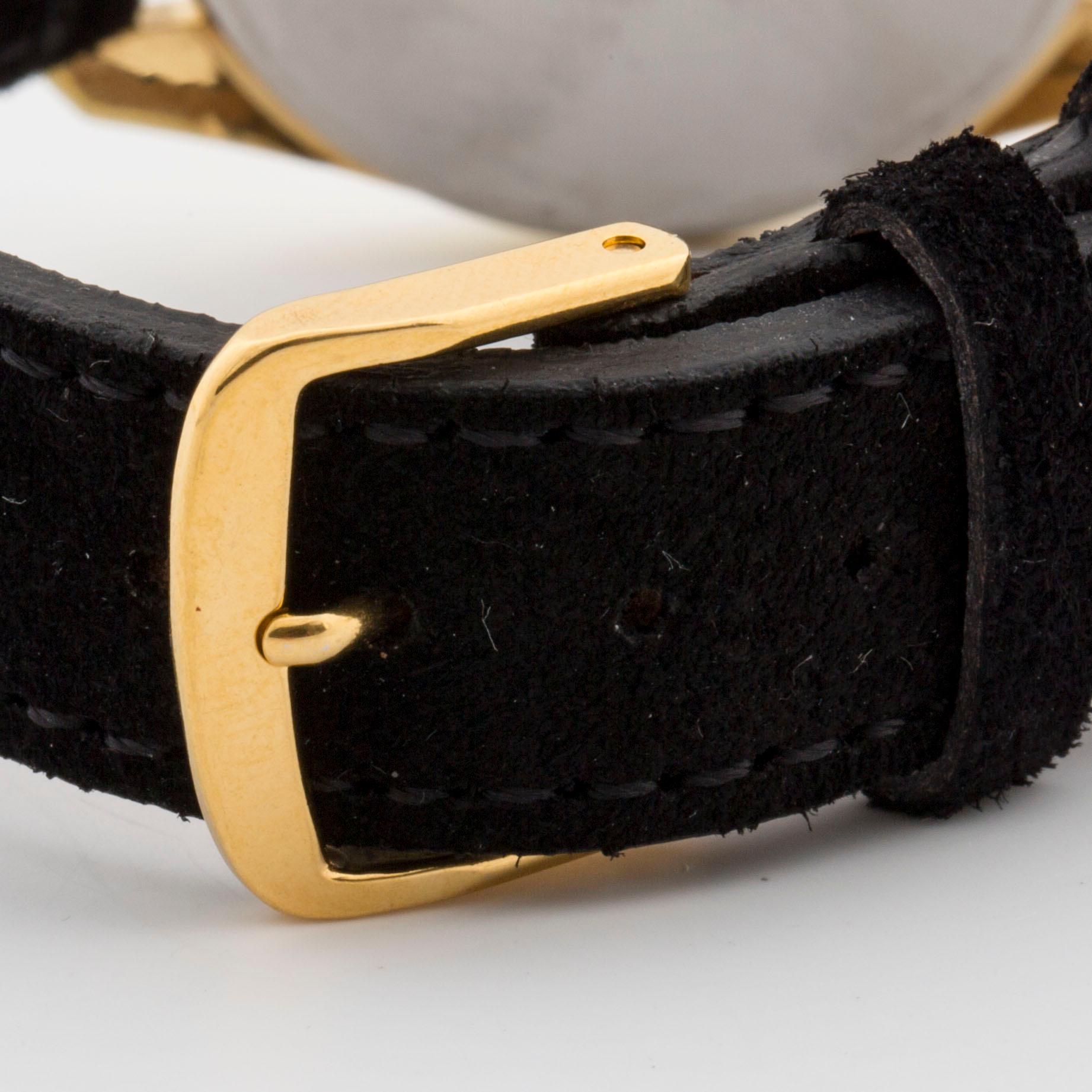 UNIVERSAL GENÈVE, Polerouter Date, wristwatch 34 mm,