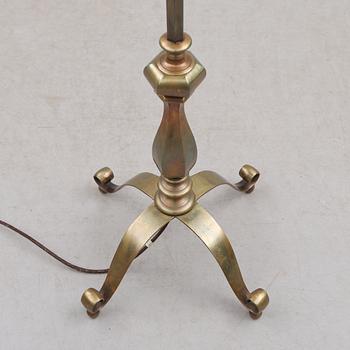 GOLVLAMPA, 1900-talets andra hälft.