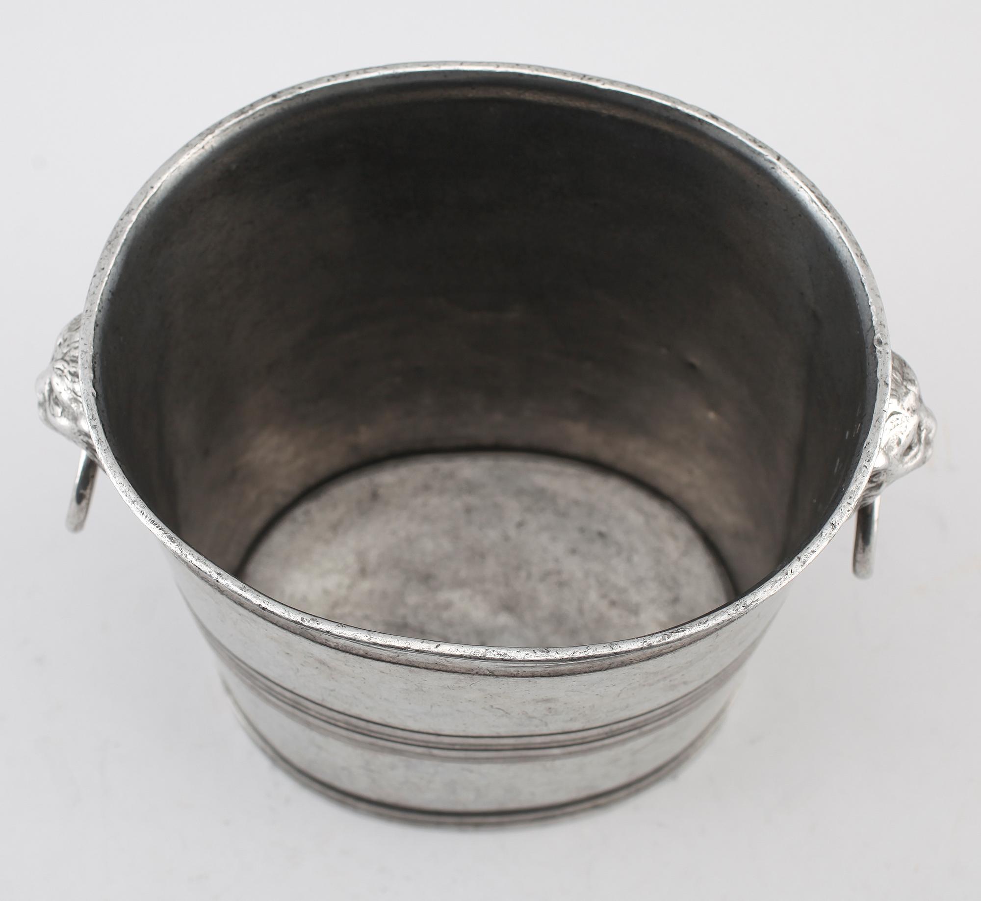 CHAMPAGNEKYLARE, tenn, sannolikt England, 1900-talets första hälft.