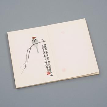 BOK med TRÄSNITT, "Qi Baishi hua ji", utgiven av Rong Bao Zhai xin ji, 1952, illustrerad med 22 färgträsnitt.