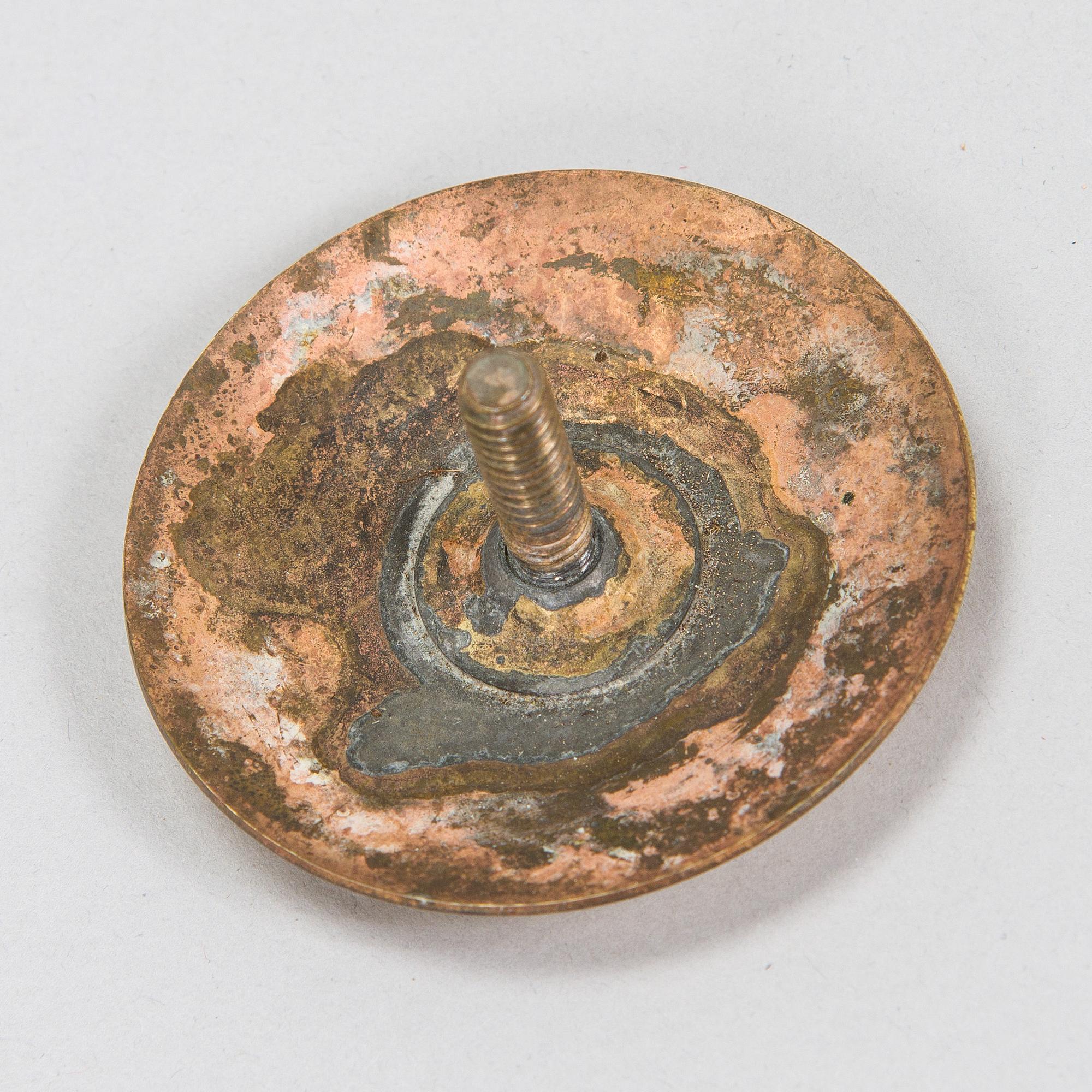 Lisa Johansson-Pape, kattovalaisin, malli 61-103 Stockmann Orno 1900-luvun puoliväli.