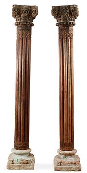 670. A pair of Indian 19th century columns.