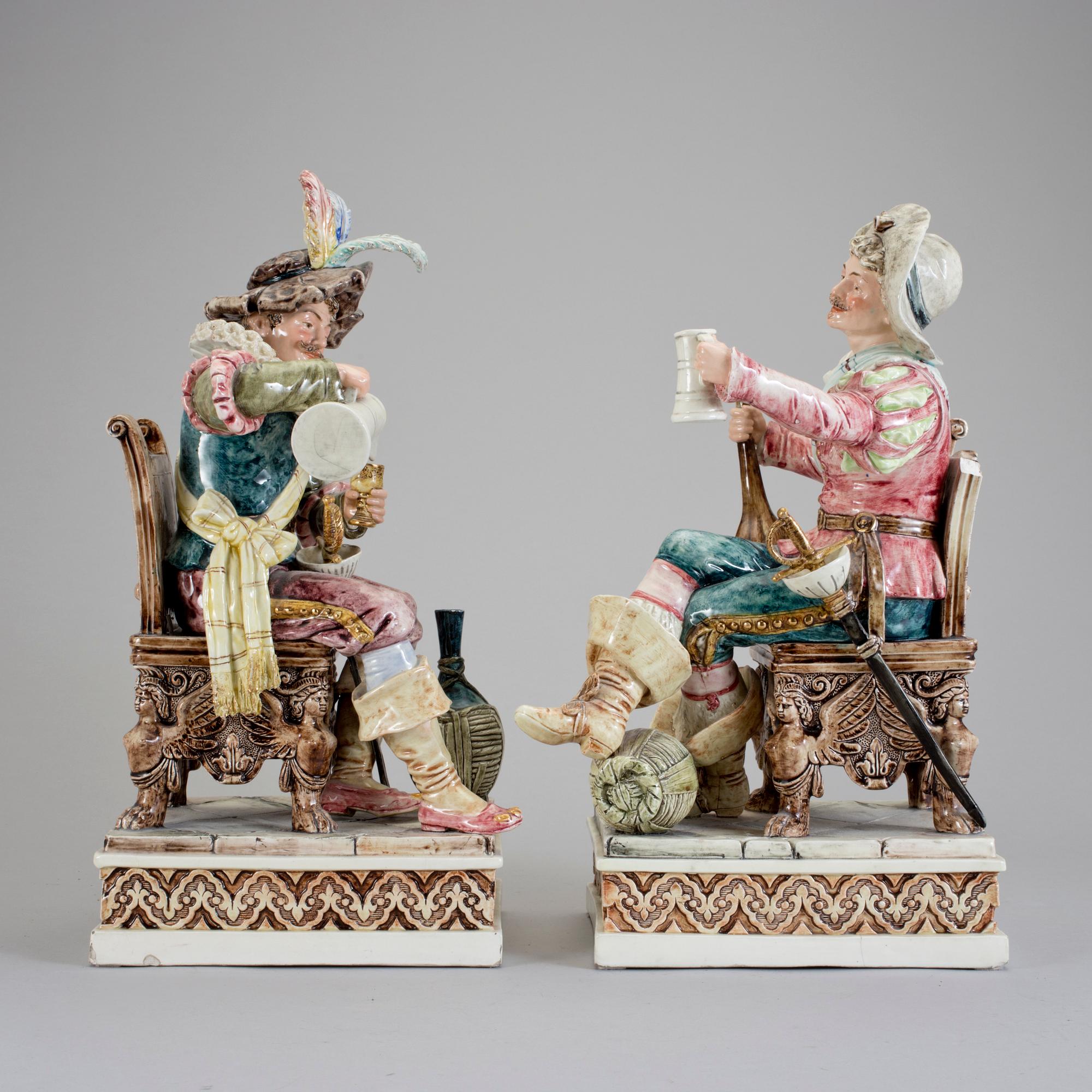 FIGURER, ett par, keramik, 1900-tal.