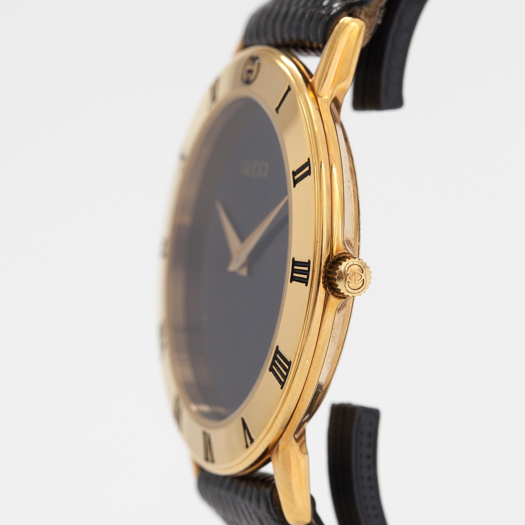 GUCCI, rannekello, 33 mm.