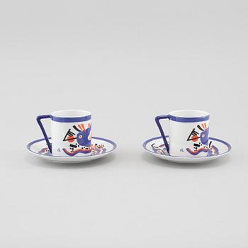 A pair of coffee cups with motiv by Wassily Kandinsky from 21th century.