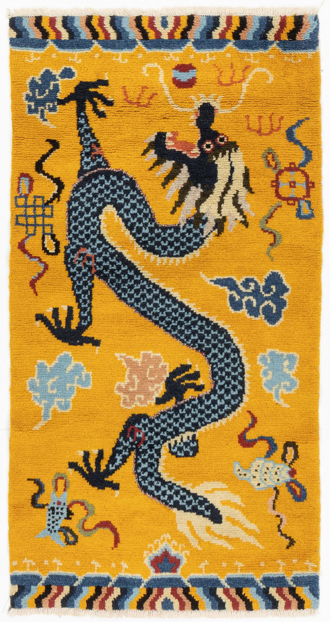 Matta, Old Kina, sk Pelarmatta, Antique finish, ca 150 x 79 cm.