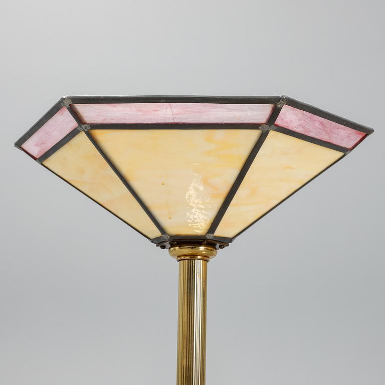 A pair of lamps, second hanf of the 20th Century.