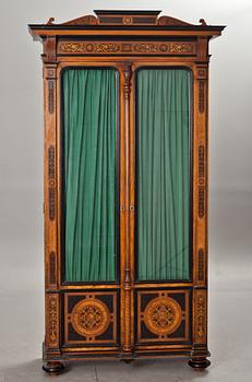 BOKSKÅP, nyrenässans. 1800-talets andra hälft. Joseph Svensson i Malmö 1880-tal, mästarprov.