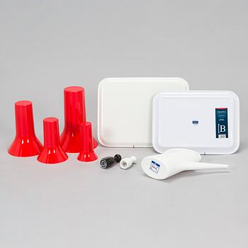 Eero Aarnio, erä kodintuotteita, 13 kpl, eri valmistajia.