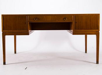 SKRIVBORD, 1900-talets mitt.