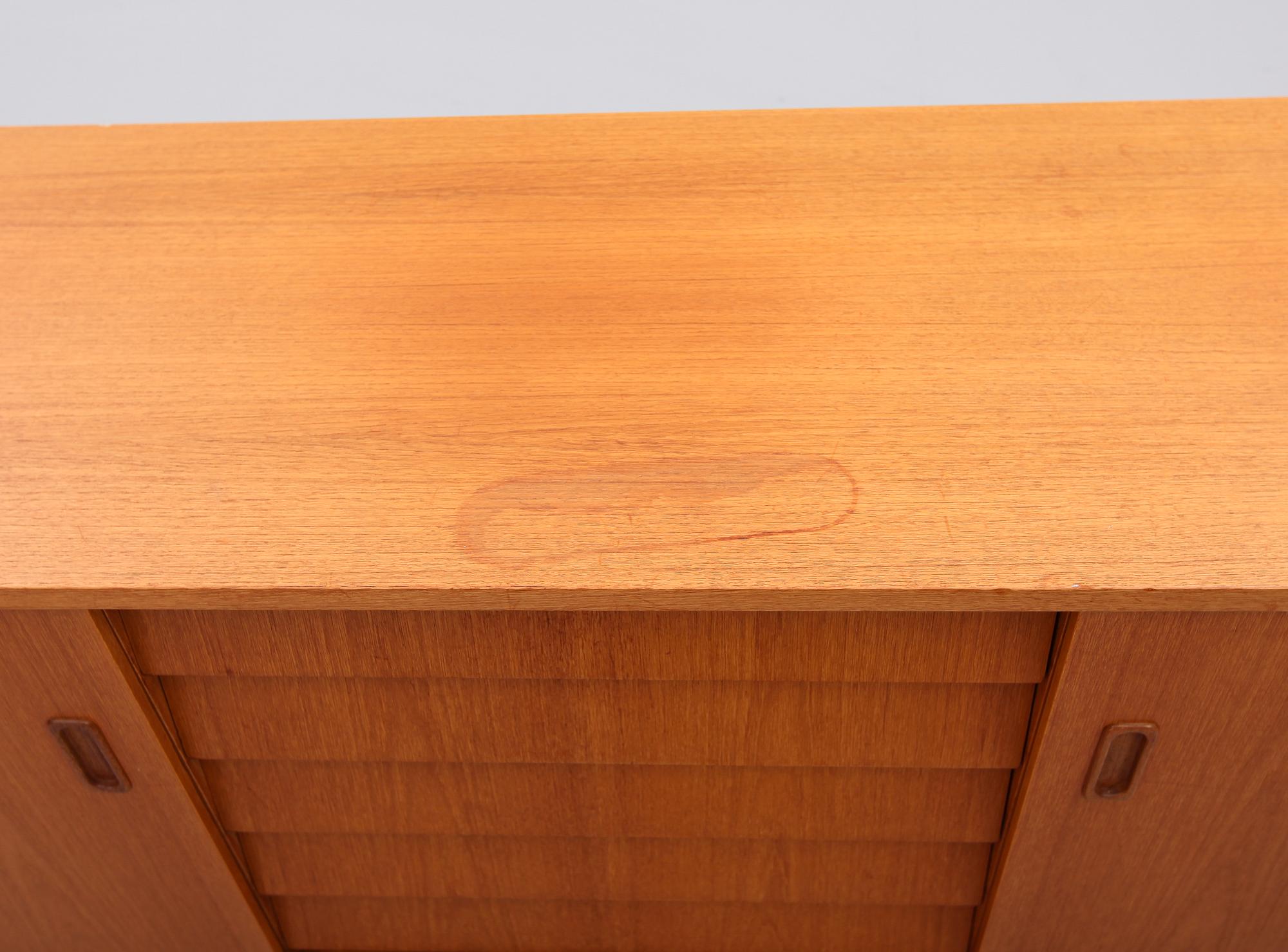 SIDEBOARD, 1900-talets andra hälft.