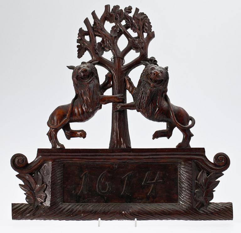 ORNAMENT, trä, möjligen Norge, bär datering 1614.