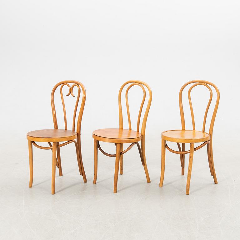 Stolar 6 st snarlika 1900-talets första hälft.