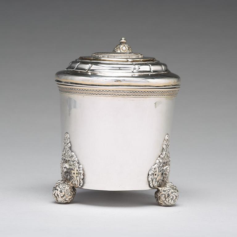 Olof Lind, dryckeskanna, silver, Mariestad (verksam 1752-1767 (1770)).