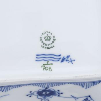 Dinner service, porcelain, 50 pieces, "Musselmalet", Royal Copenhagen, Denmark.