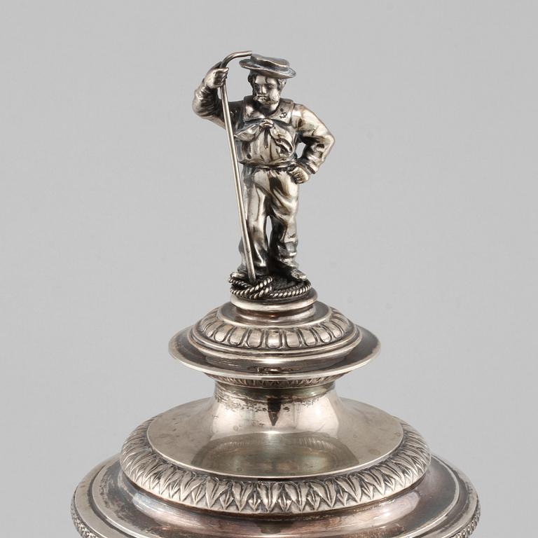 POKAL, silver, Firma Gustav Möllenborg, 1877. Vikt 918 g.