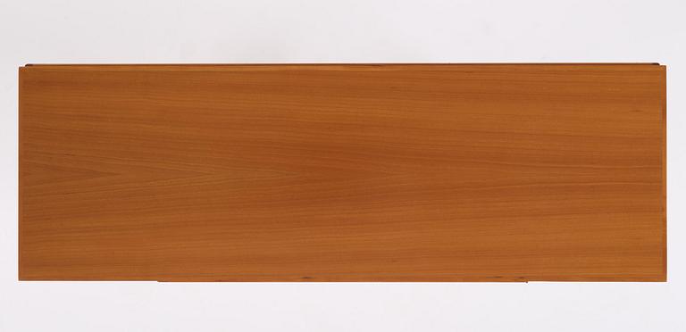 Josef Frank, a display cabinet model B 2077, Firma Svenskt Tenn, ca 2001.