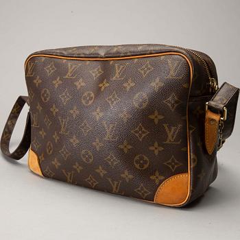 LOUIS VUITTON, axelbandsväska, crossbody.