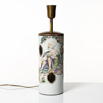 A Chinese porcelain hatstand / table lamp, 20th century.