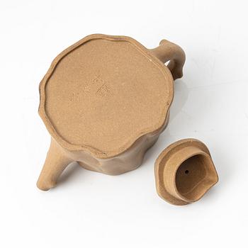 Zhou Dingfang, A 'gongfu' yellow yixing teapot, China, 1980s.