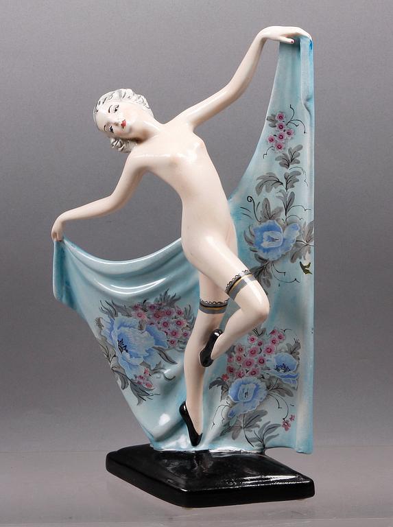 FIGURIN, flintgods. Goldscheider, Vienna.