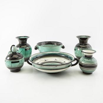 Ilse Claesson, vaser 3 st, skålar 2 st samt ask med lock serie "V" Rörstrand 1940-tal flintgods.