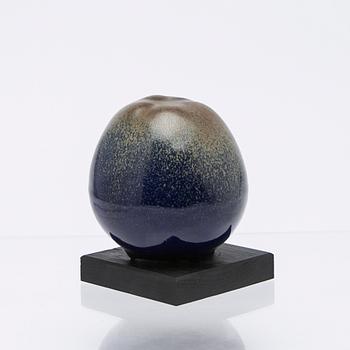 Ulla & Gustaf Kraitz, Apple.