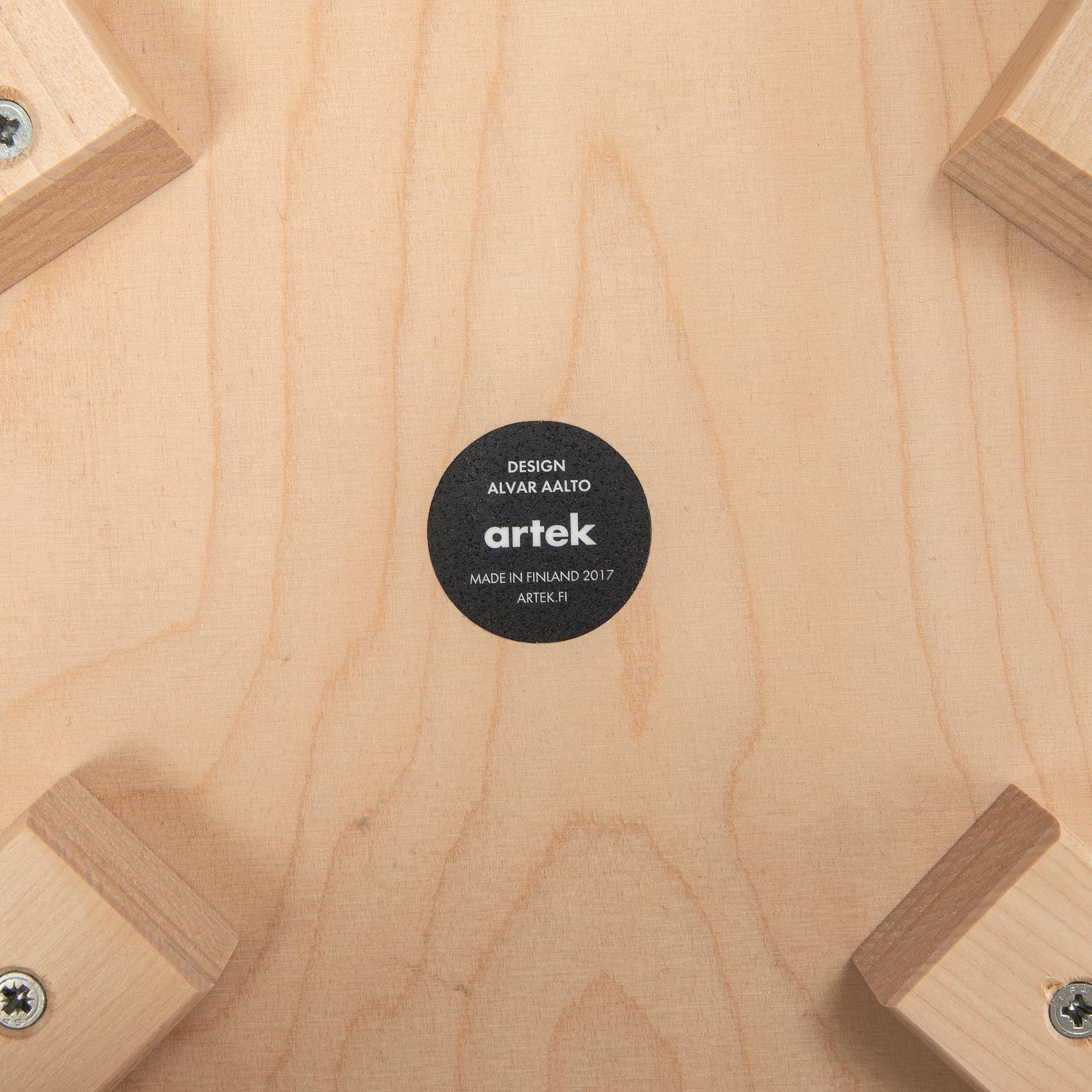 ALVAR AALTO, bord "90A" och stolar, 4 st, "68", Artek.