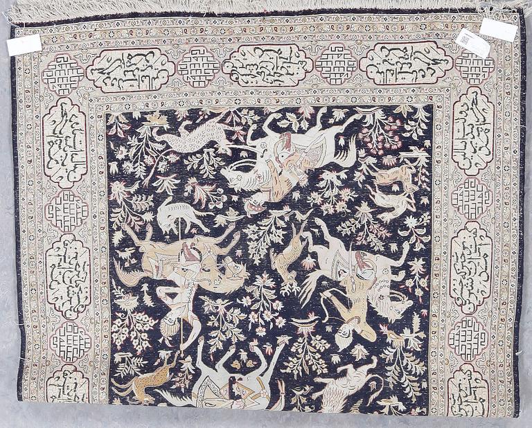 MATTA, old silke Ghom figural. Ca 218 x 132 cm.