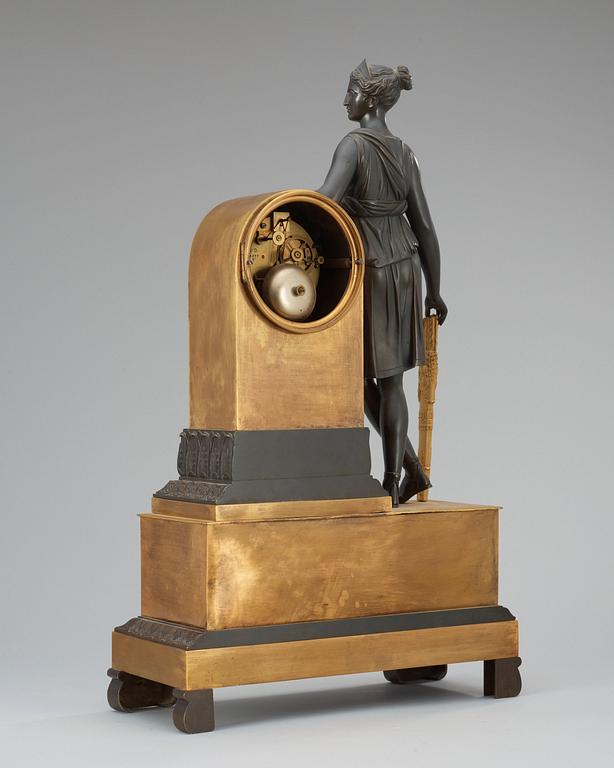 BORDSPENDYL. Frankrike, 1800-talets början. Empire.