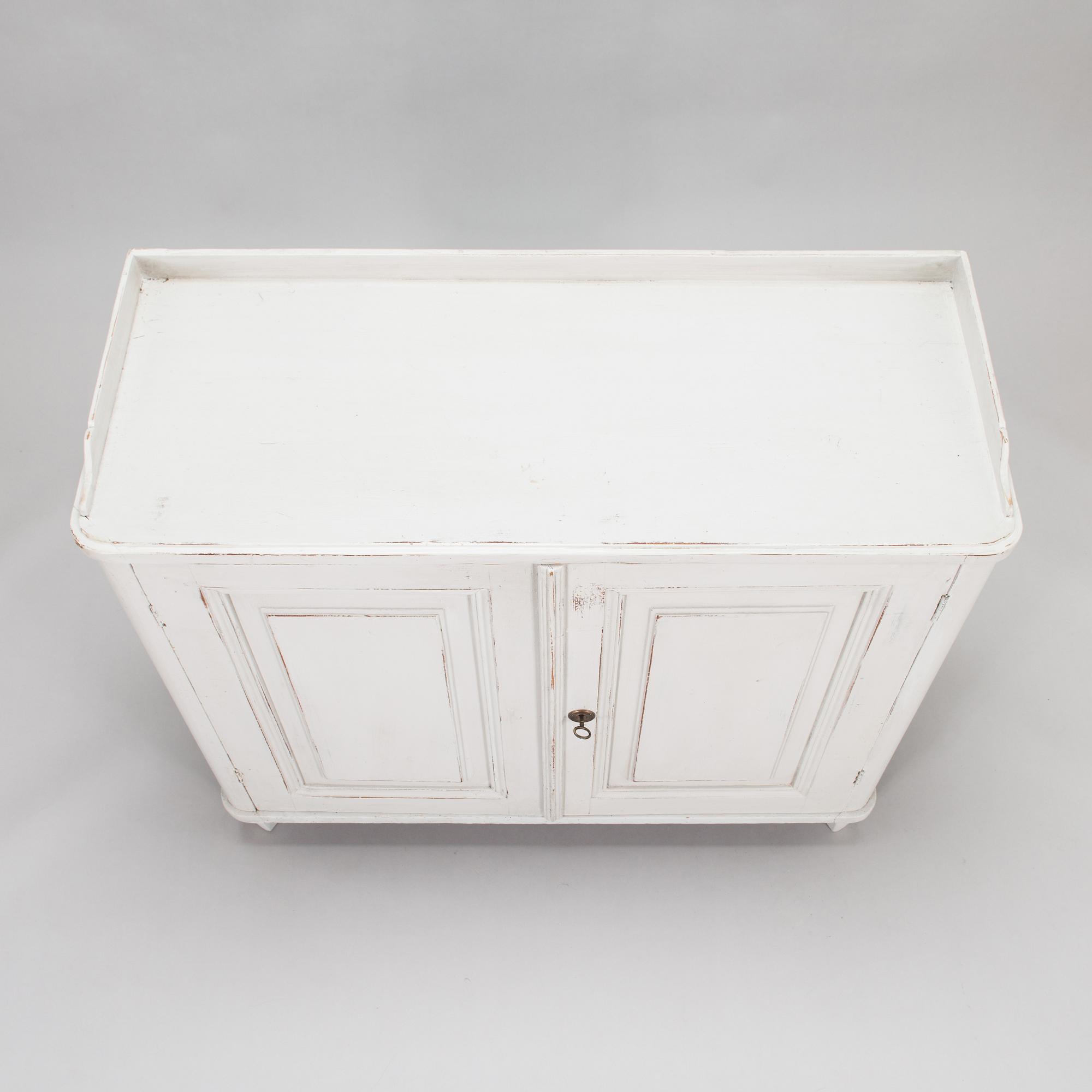 Kaappi, 1800-luvun alkupuoli.