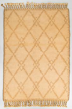 Rug, Beni Ourain Morocco. Circa total 270 x 170 cm.