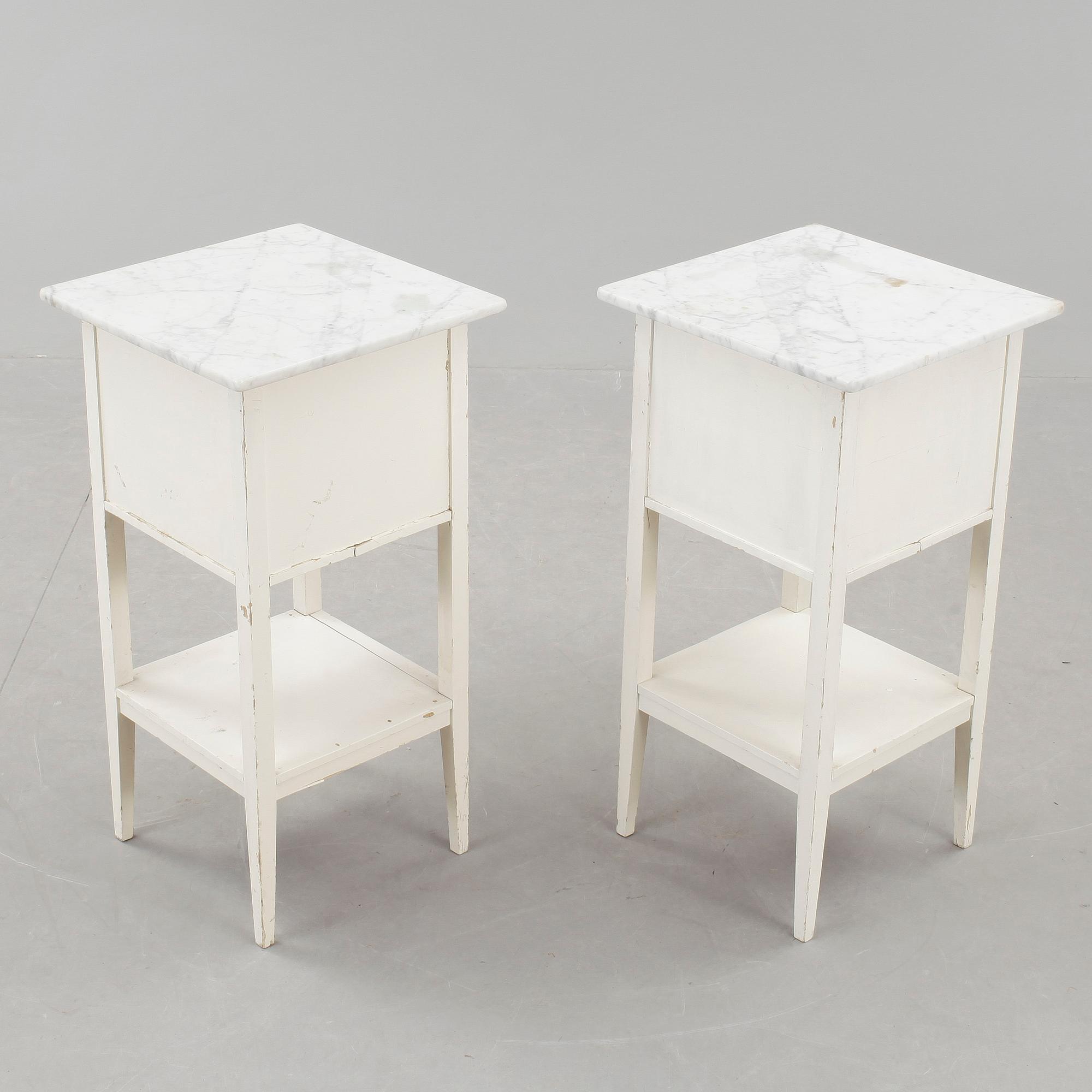 NATTDUKSBORD, ett par, 1900-talets första hälft.