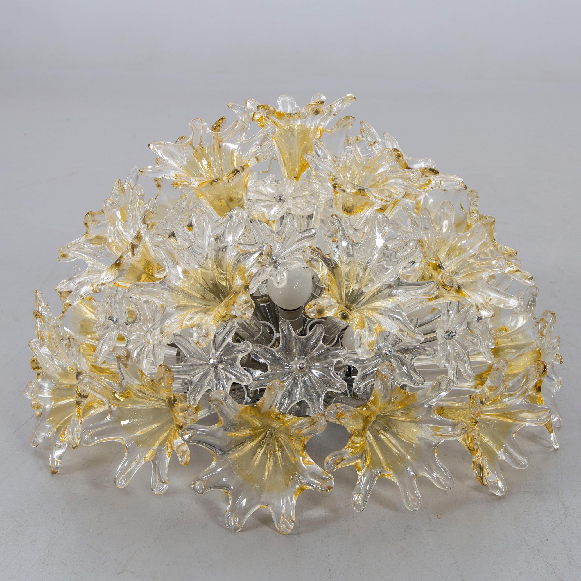 CEILING LAMP. Murano Venini.