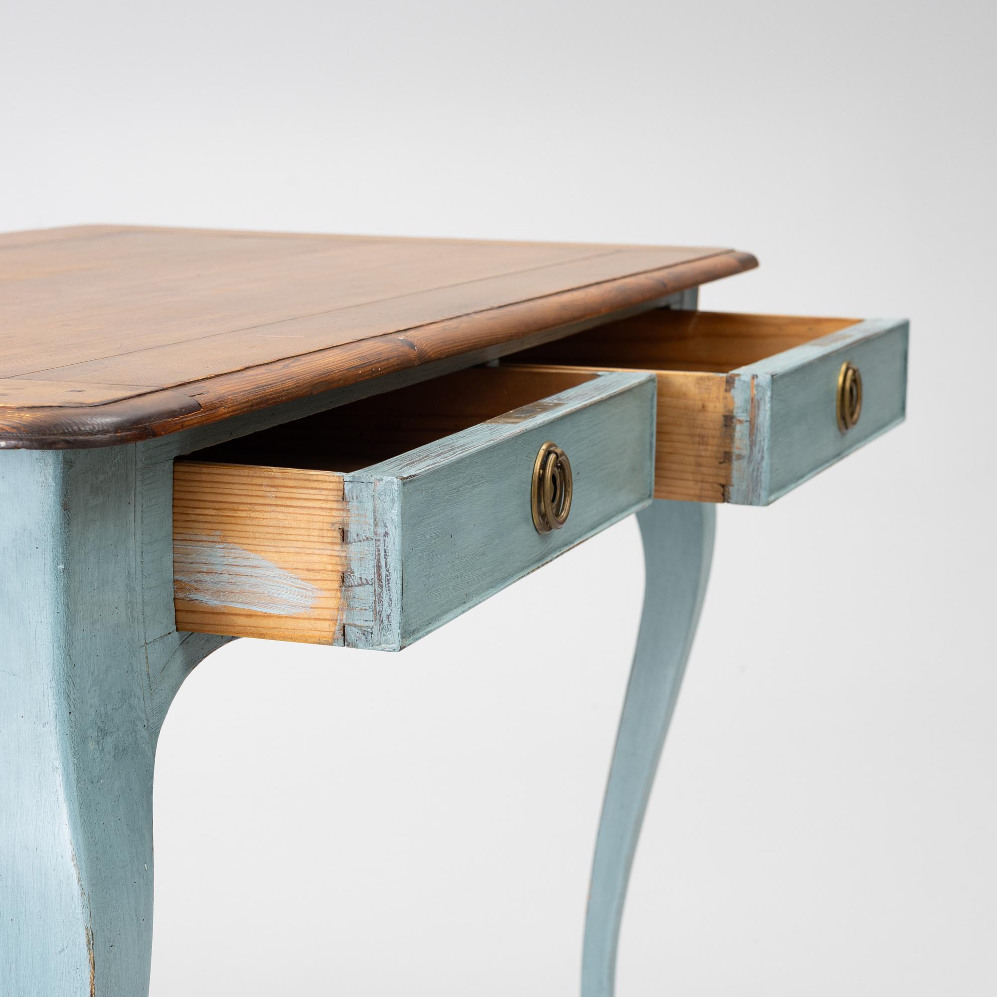 Table, Rococo style, 20th century.