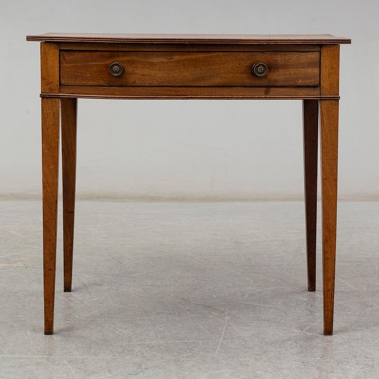 An English table, 19th century.