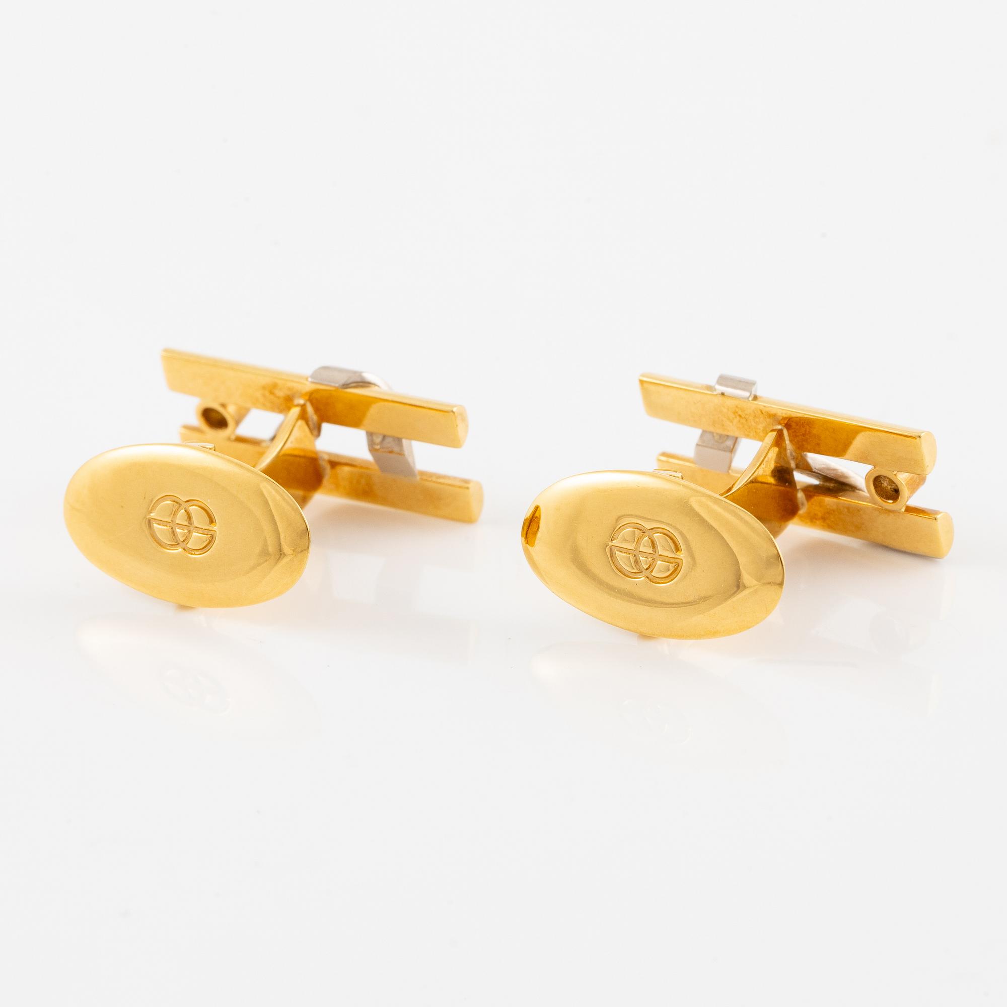 Manschettknappar, ett par, 18K guld med små briljantslipade diamanter, Heribert Engelbert.